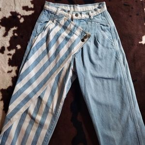 Vintage rockies in good condition no rips or tears size 29/9 length 34